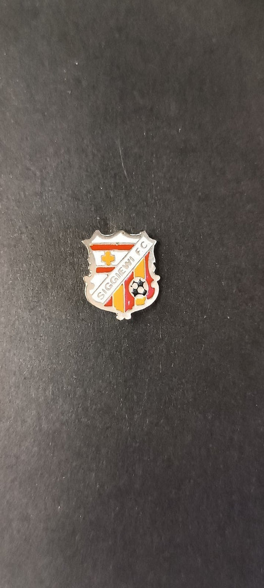 spilla badge pins Siggiewi FC