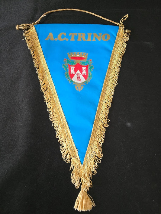 Gagliardetto Pennant fanion A.C. TRINO