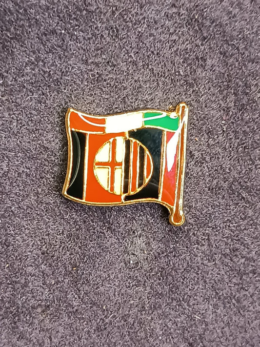 Old Pins Pin Badge Spilla A.C.Milan bandiera flag senza piedino 189