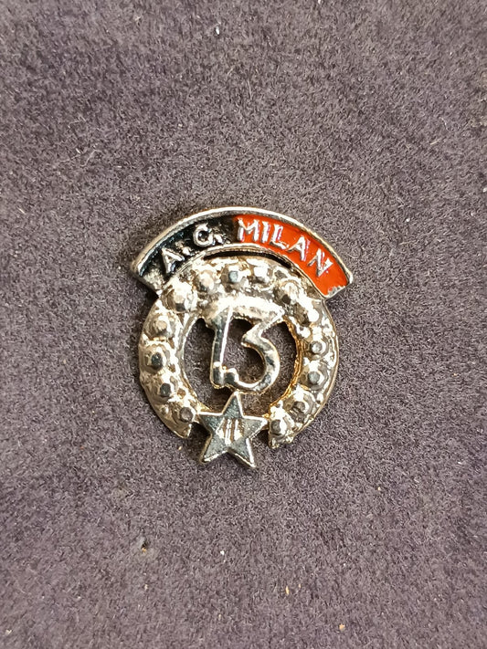 Old Pins Pin Badge Spilla A.C.Milan 13 stella senza piedino 273