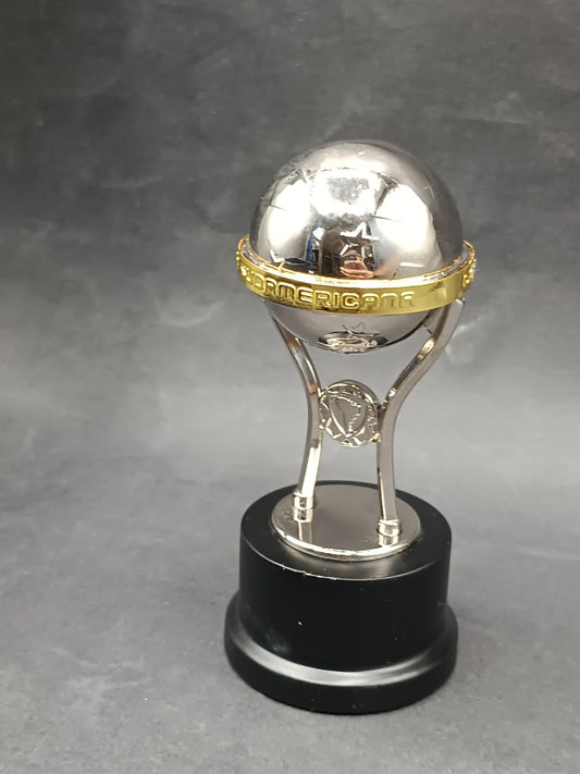 trofeo replica museo conmebol ''la gran conquista''