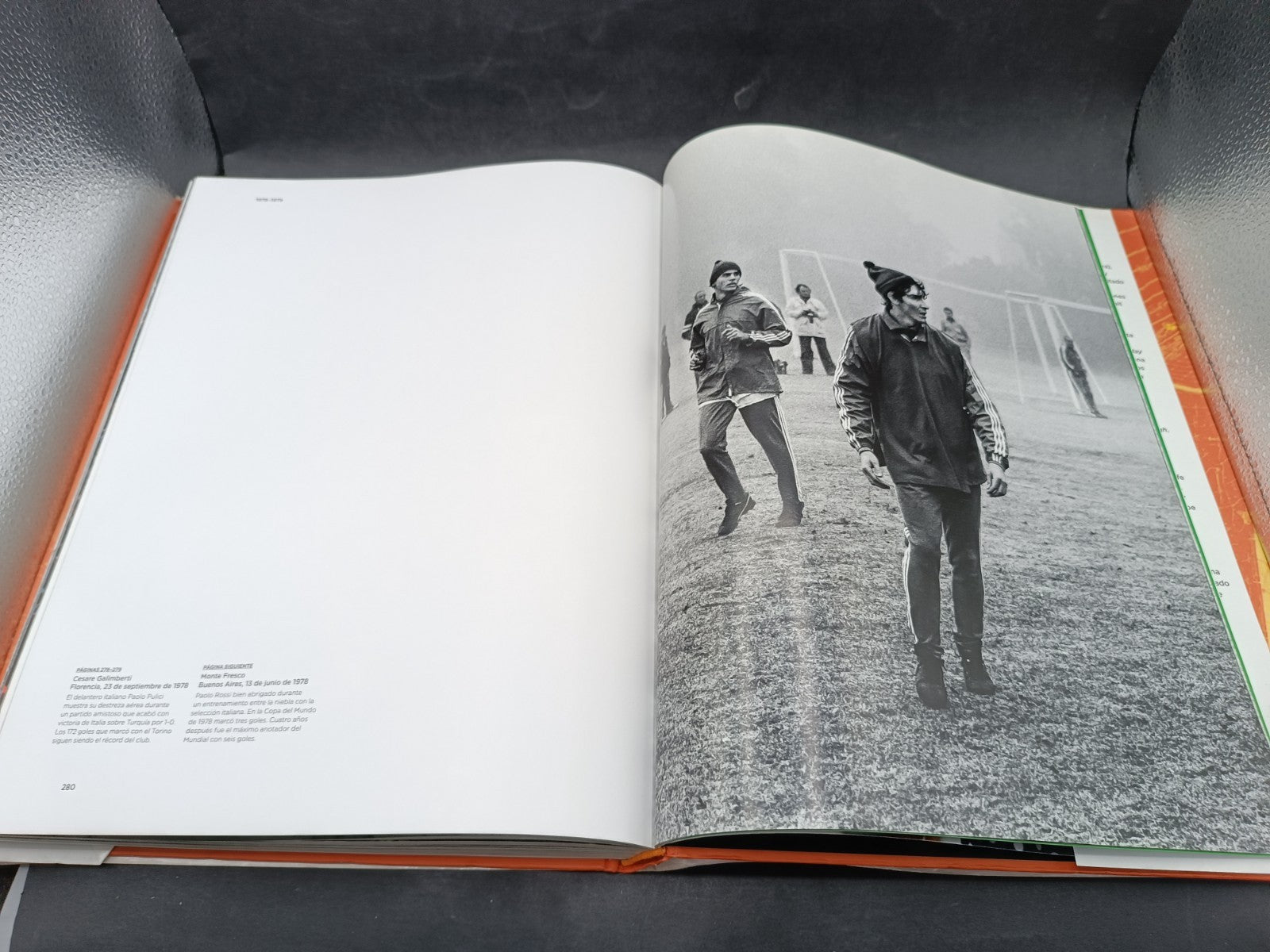 Libro The Beatiful Game el Futbol en los anos setenta Taschen