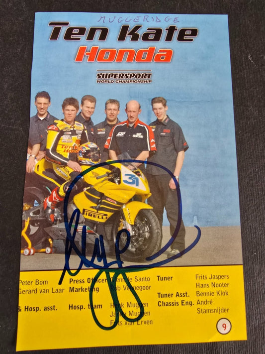 Autografo autograph originale su ritaglio Karl Muggeridge motociclismo