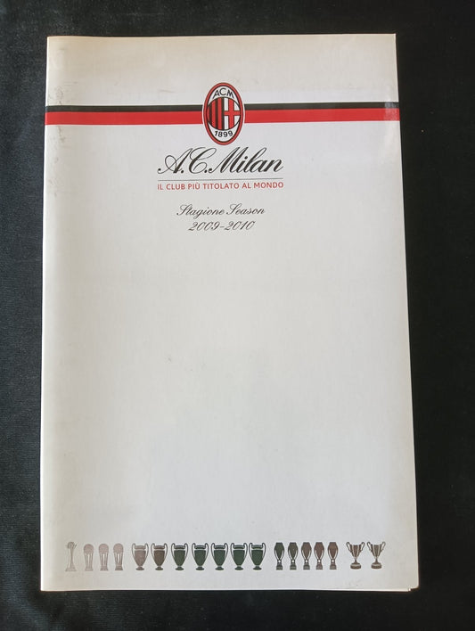 Rivista A.C MILAN Il club pi� titolato al mondo Stagione 2009/2010