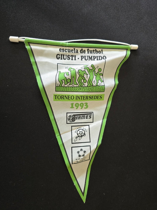 Gagliardetto Pennant fanion bander�n ESCUELA DE FUTBOL GIUSTI PUMPIDO