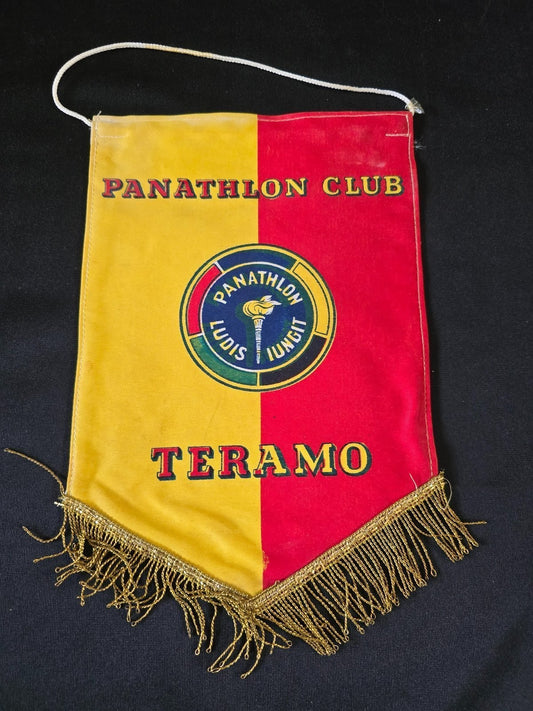 Gagliardetto Pennant  panathlon club teramo anni 70/*80
