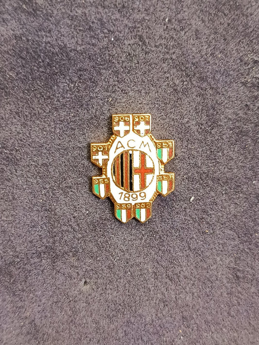 Old Pins Pin Badge Spilla A.C.Milan ACM  8 scudetti senza piedino 235