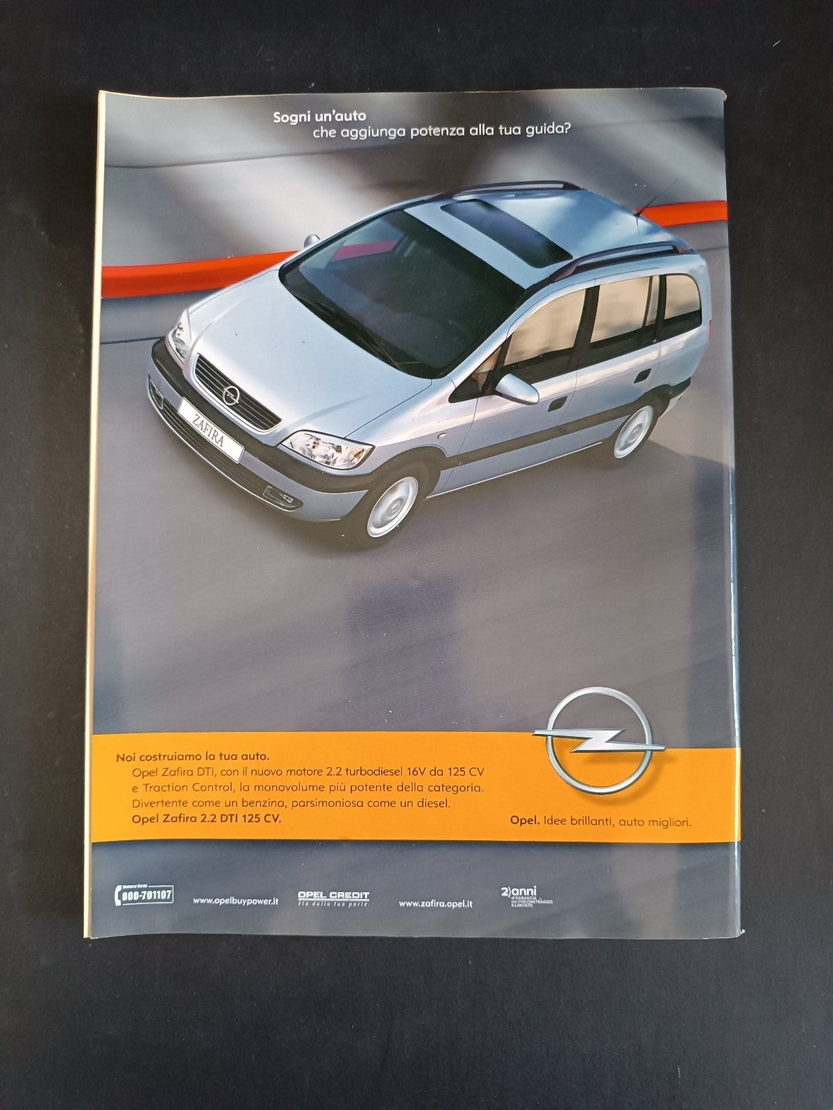 rivista FORZA MILAN - anno 2002 - n 7 MILAN (con poster)