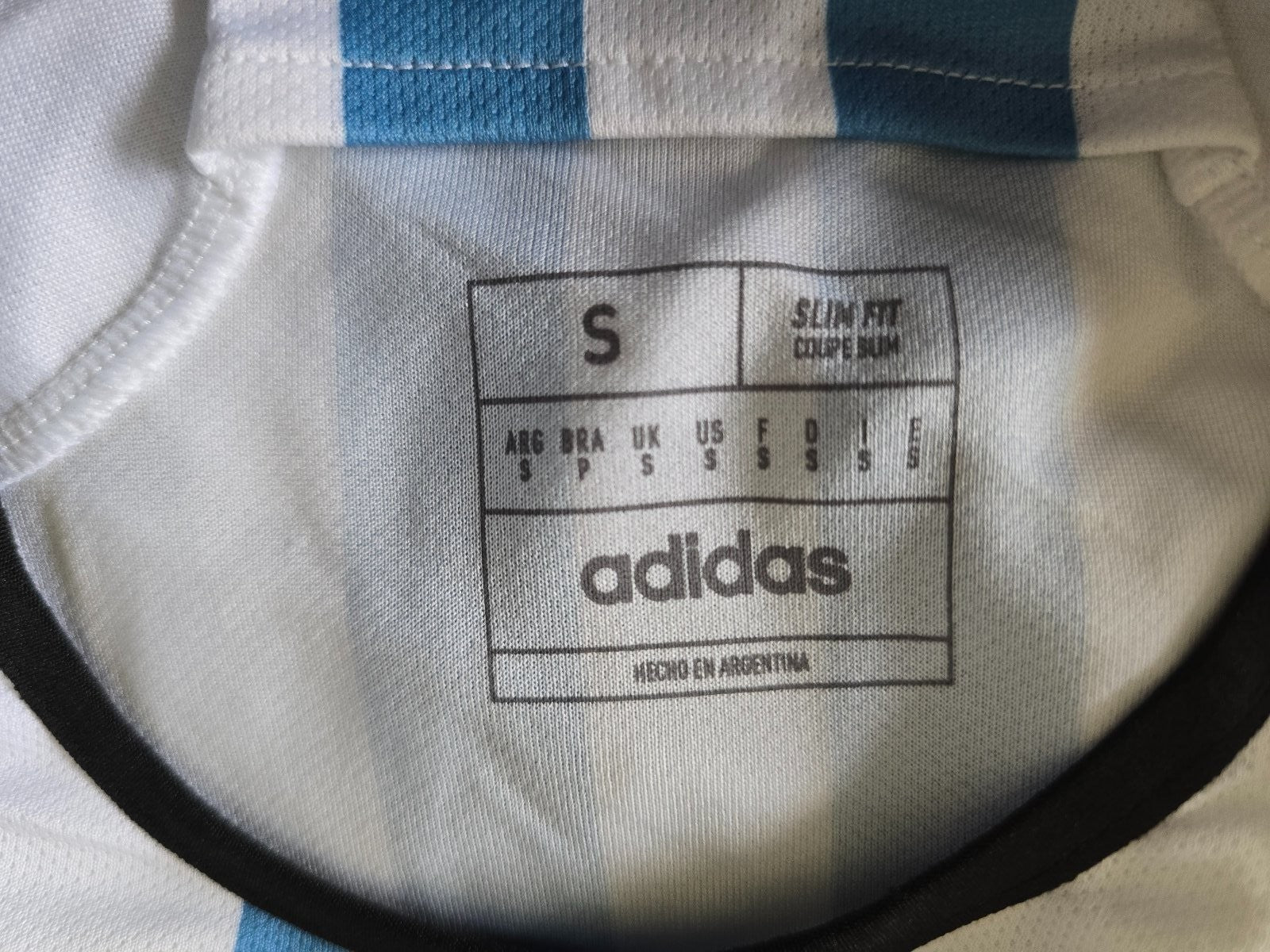 Calcio camiseta tshirt Adidas ARGENTINA E. Martinez nr 19 tg M (m9)