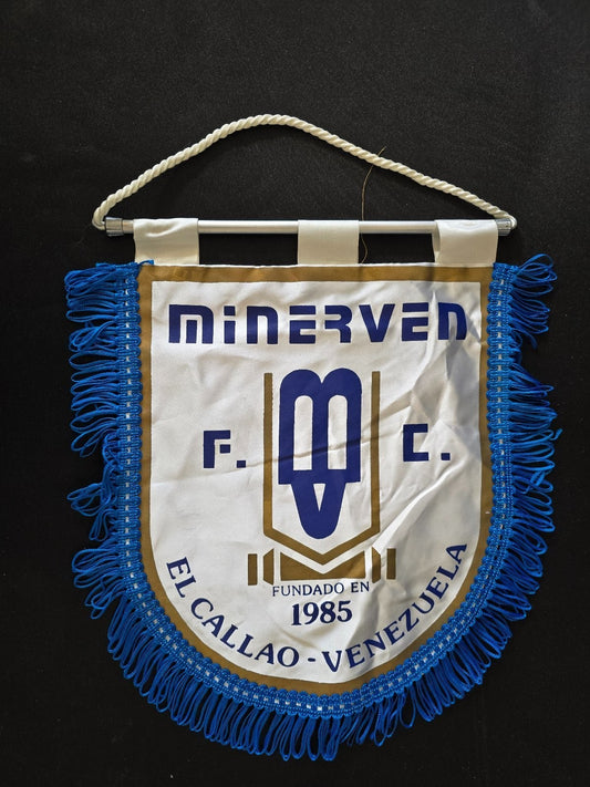 Gagliardetto pennant banderin  Minerven F.C.  El Callao Venezuela
